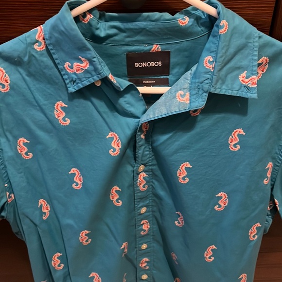 Men’s short sleeve button down - Picture 1 of 2